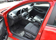 Hyundai i30 18