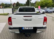 Toyota Hilux 29