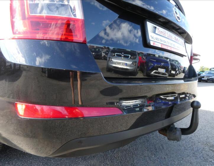 Škoda Octavia 10