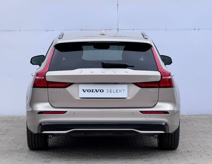 Volvo V60 6