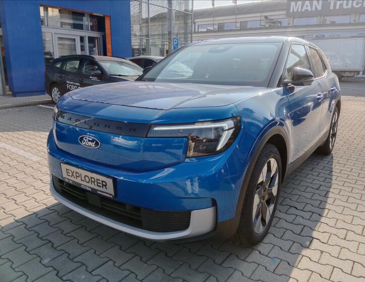 Ford Explorer 1