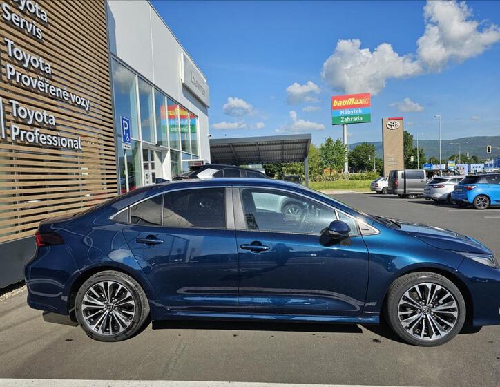 Toyota Corolla 17