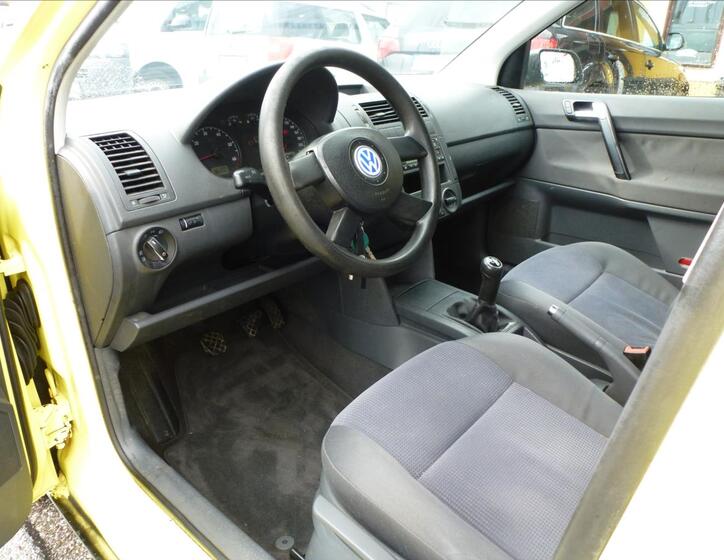 Volkswagen Polo 15