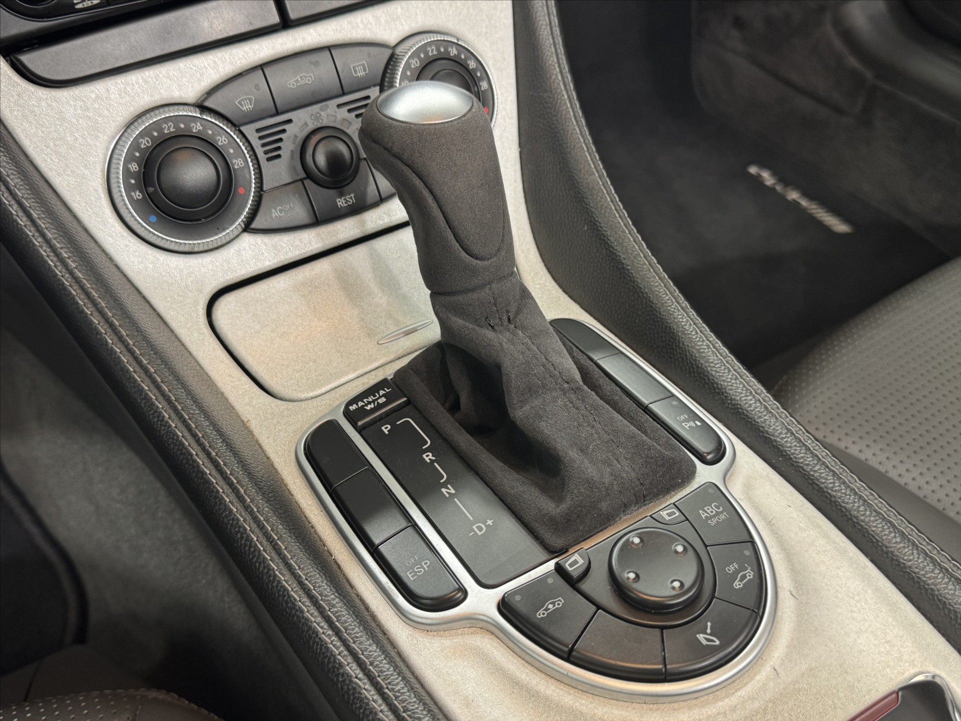 Mercedes-Benz SL