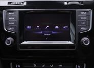 Volkswagen Golf 24