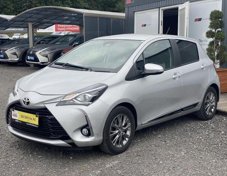 Toyota Yaris 4