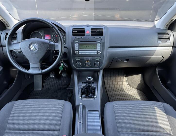 Volkswagen Golf 14
