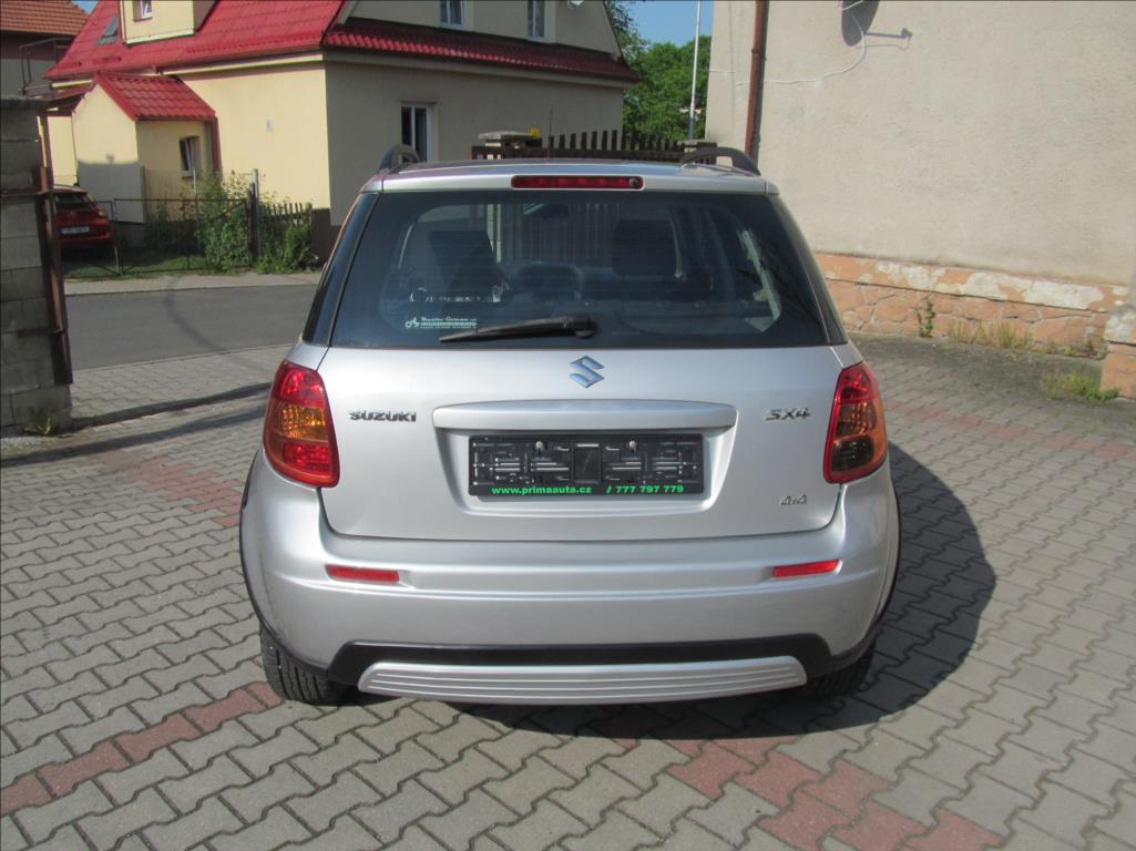 Suzuki SX4