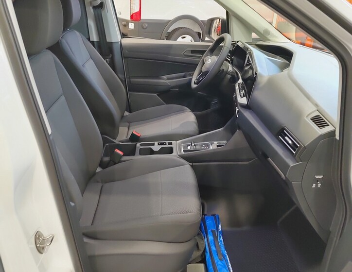 Ford Transit Connect 12