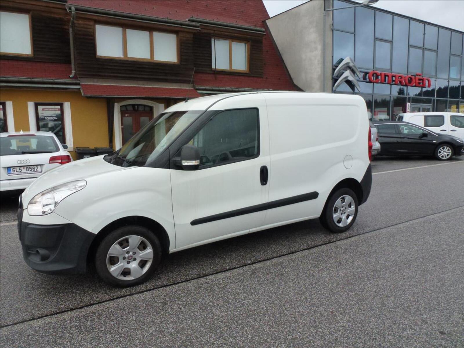 Fiat Dobló 19