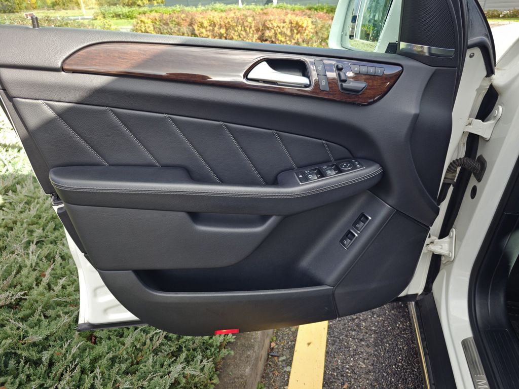 Mercedes-Benz GL