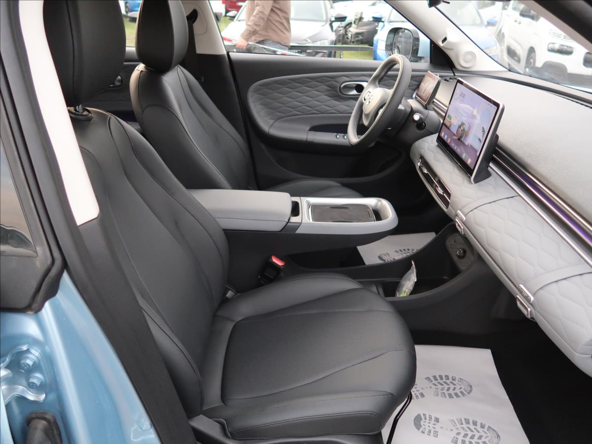Dongfeng Box