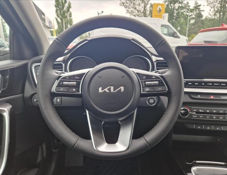 KIA XCeed 18
