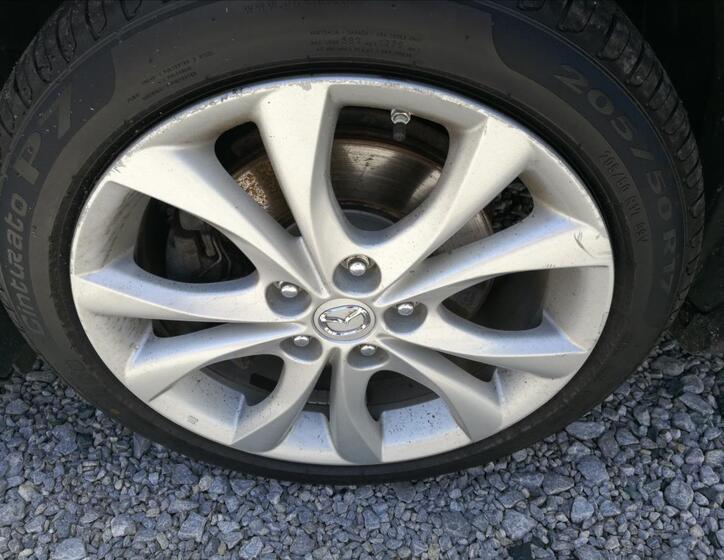 Mazda 3 18