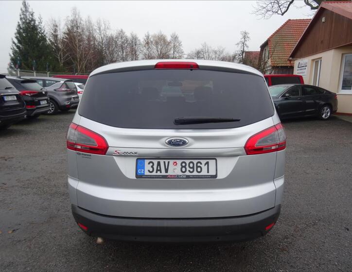 Ford S-MAX 8