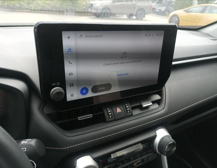 Toyota RAV4 15