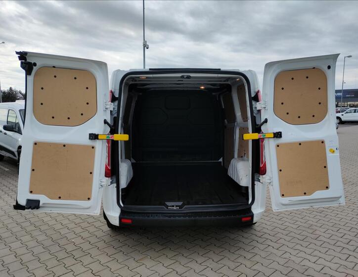 Ford Transit Custom 13