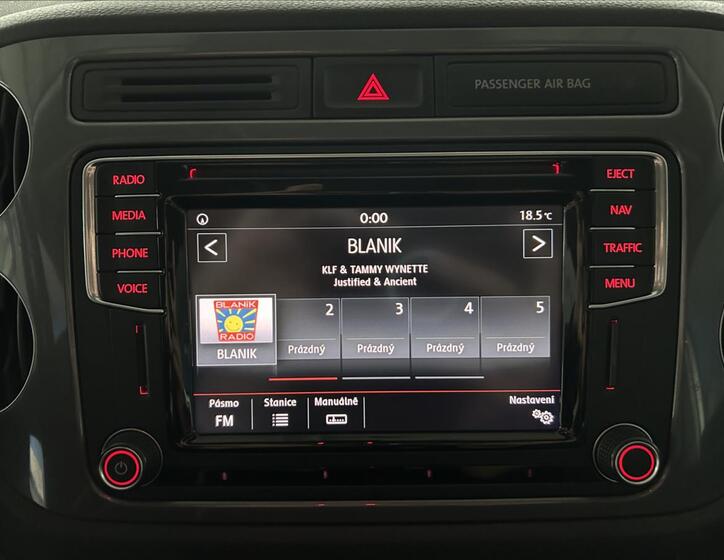 Volkswagen Tiguan 16