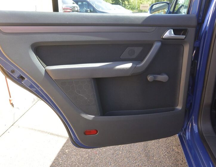 Volkswagen Touran 25