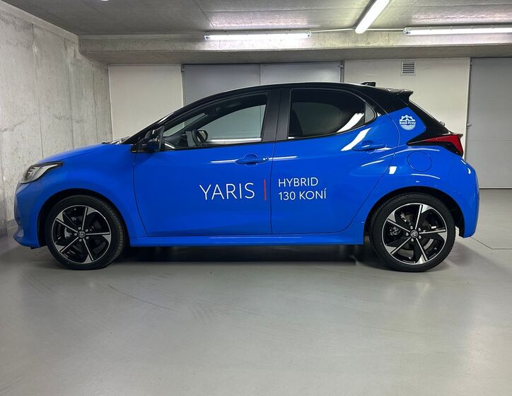 Toyota Yaris 8