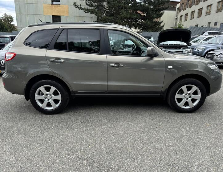 Hyundai Santa Fe 14