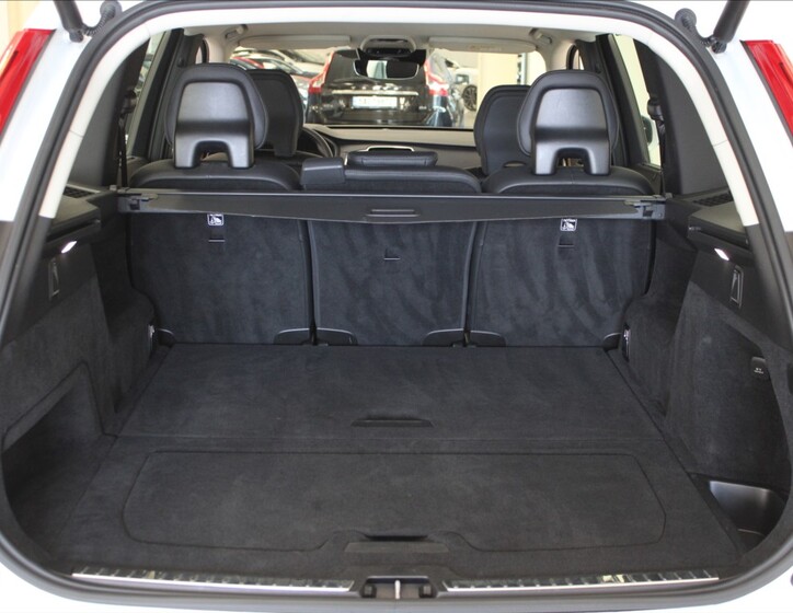Volvo XC90 21