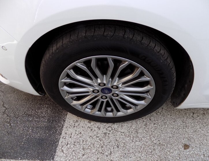 Ford Mondeo 43