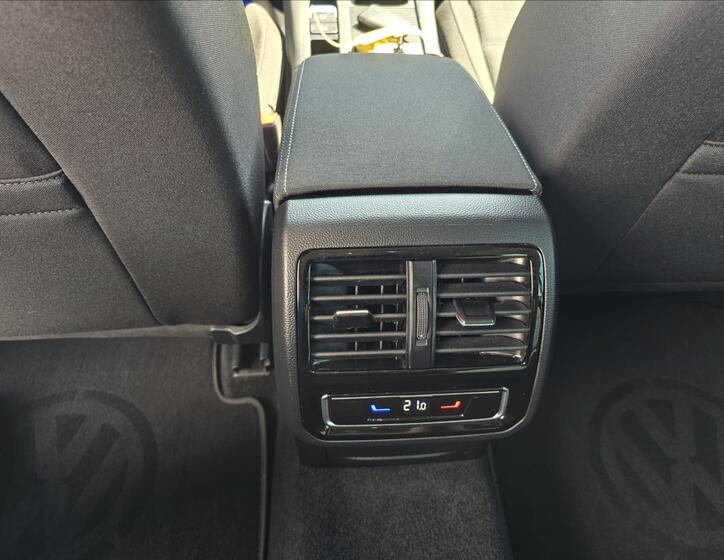 Volkswagen Passat 29