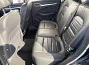 MG ZS 7
