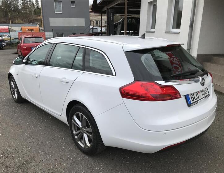 Opel Insignia 6