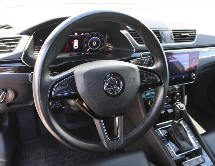 Škoda Superb 15