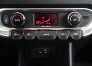 KIA Rio 19
