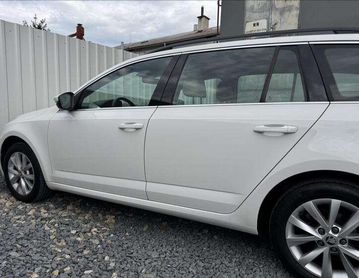 Škoda Octavia 18