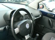 Volkswagen New Beetle 10
