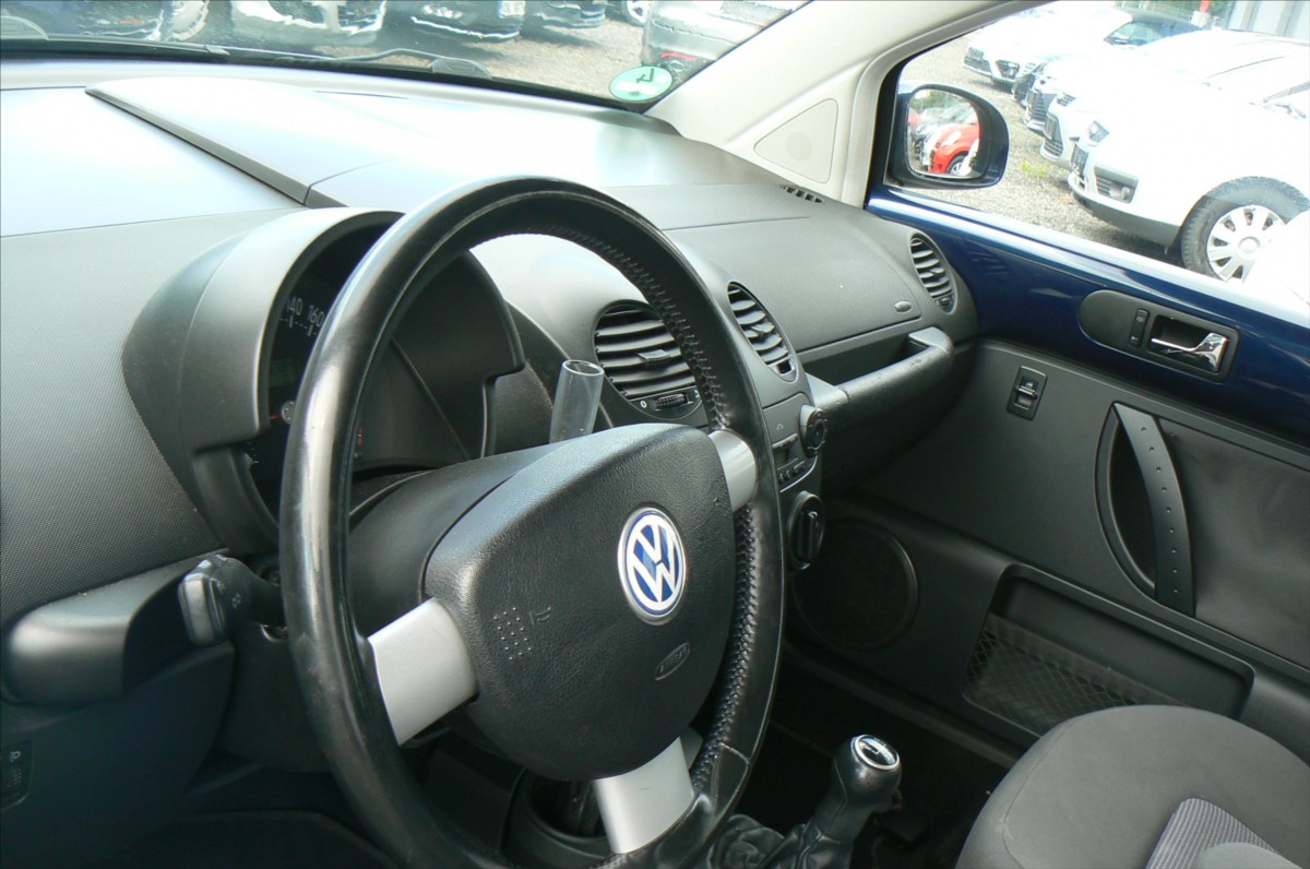 Volkswagen New Beetle
