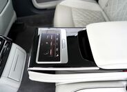 Audi A8 37