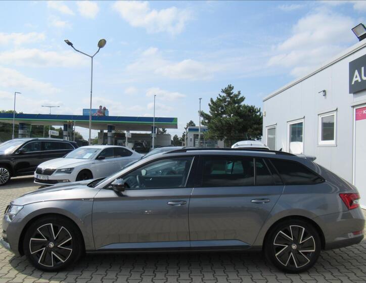 Škoda Superb 3