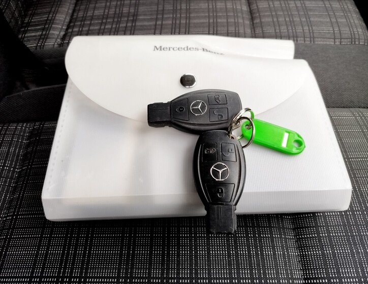 Mercedes-Benz Vito 25