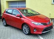 Toyota Auris 1