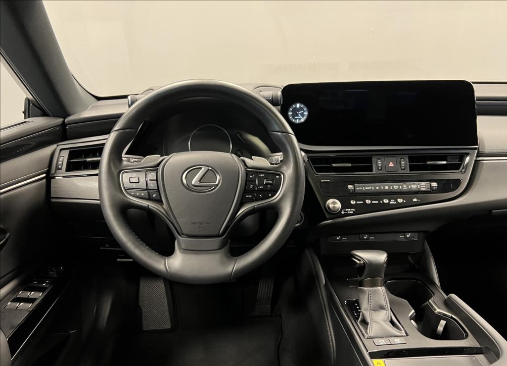 Lexus ES 300h