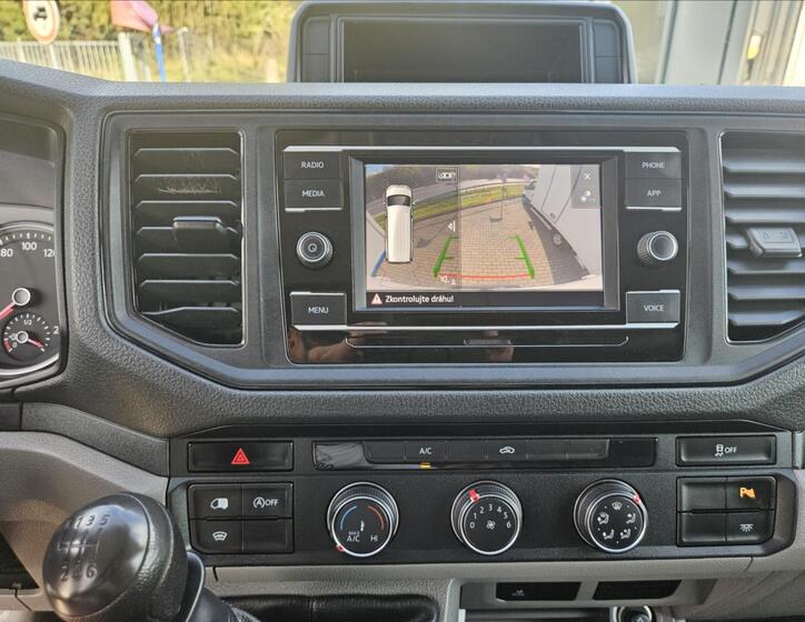 Volkswagen Crafter 12