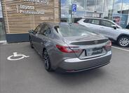 Toyota Camry 16