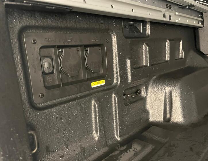 Volkswagen Amarok 18