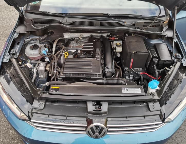 Volkswagen Golf Sportsvan 18