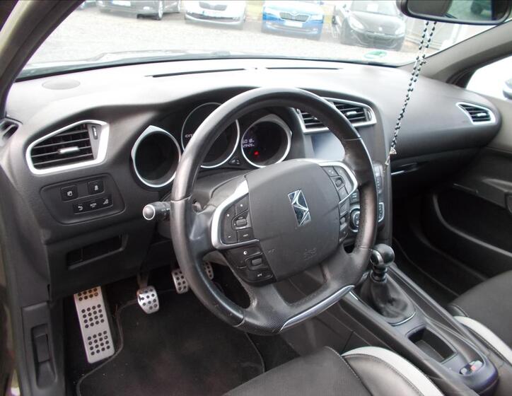 Citroën DS4 19