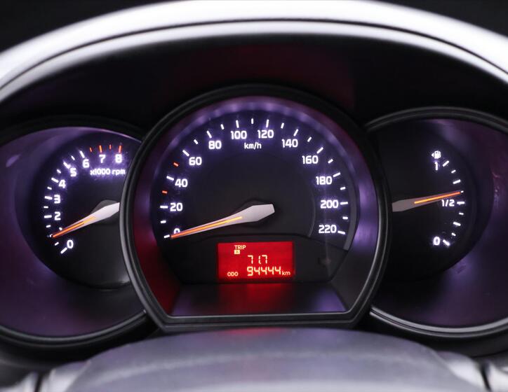 KIA Rio 15