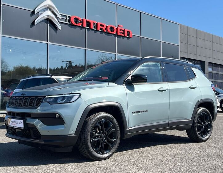 Jeep Compass 1