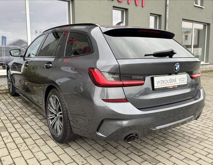 BMW Řada 3 8