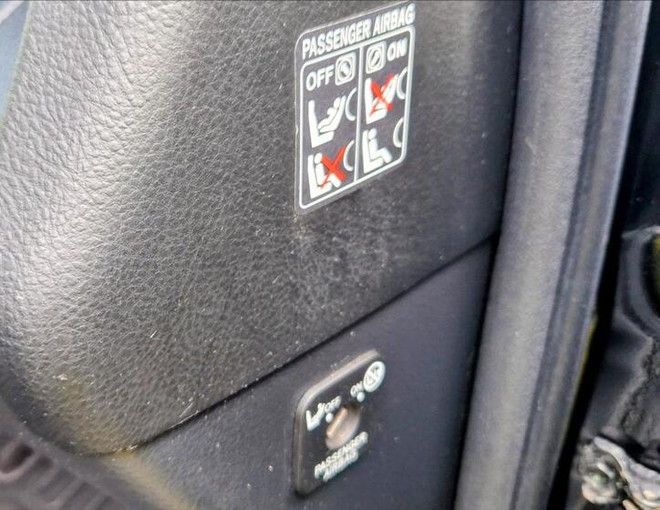 Toyota RAV4 16