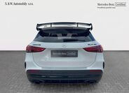 Mercedes-Benz GLA 6